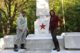 Восстановление стелы на советском военном кладбище Пила-Лешкув