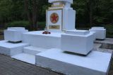 Восстановленный памятник на кладбище Пила-Лешкув